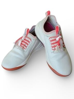 Clove Women's White &‎ Neon Pink Healthcare Sneakers W7 Slip-On Comfort Shoes